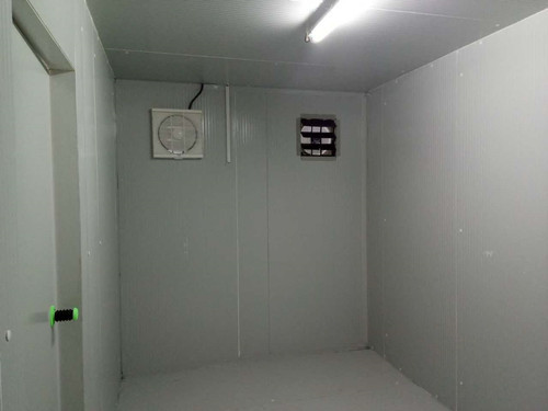 餐飲酒店冷庫建設(shè)。