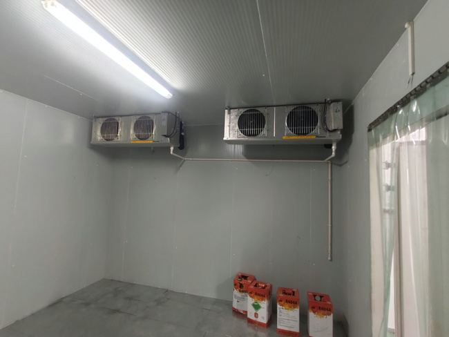 小型冷庫安裝冷庫門如何選擇？